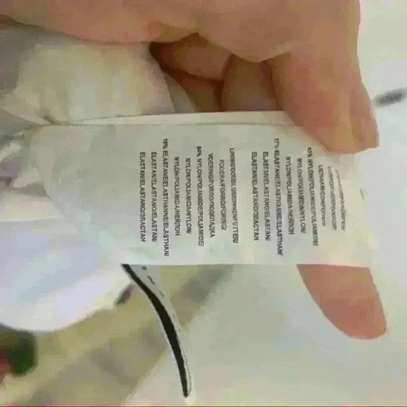 Trina Turk PARADISE PLUME OFF SHOULDER ONE PIECE swimsuit bathing suit 6 small - Picture 11 of 14